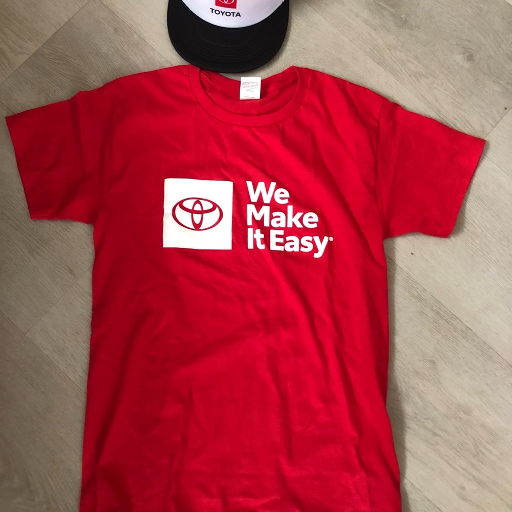 Toyota T-Shirt & Trucker Hat Set - Red Shirt, White/Black Hat - NEW Adult Small